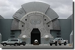 098